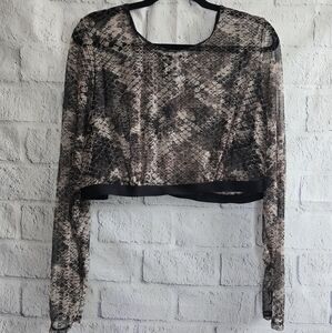 Torrid Curve NWT Cropped Snake Print Long Sleeve Sheer Blouse Size 4